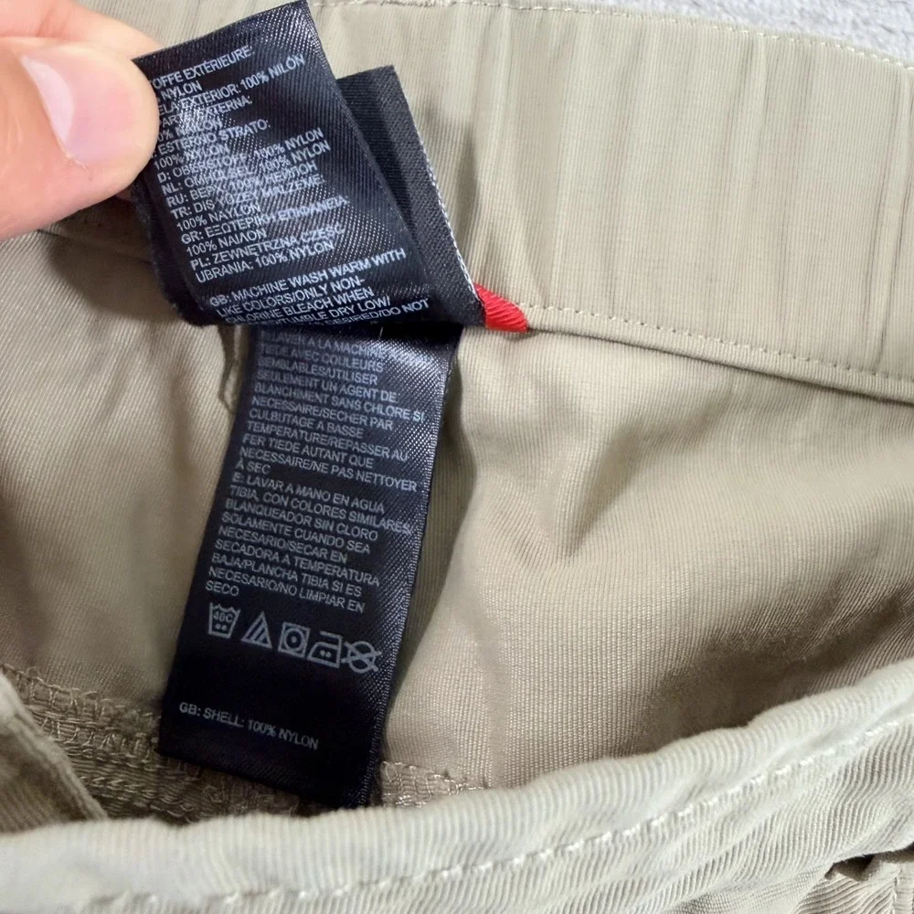 The North Face Zip Off Convertible Pants Khaki Beige Nylon Hiking Men 2XL 42x31
